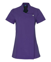 Load image into Gallery viewer, Premier Blossom Beauty and Spa Tunic