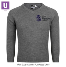 Cargar imagen en el visor de la galería, Tilbury Pioneer Knitted V-Neck Jumper with logo