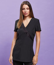 Load image into Gallery viewer, Premier Rose Beauty and Spa Tunic