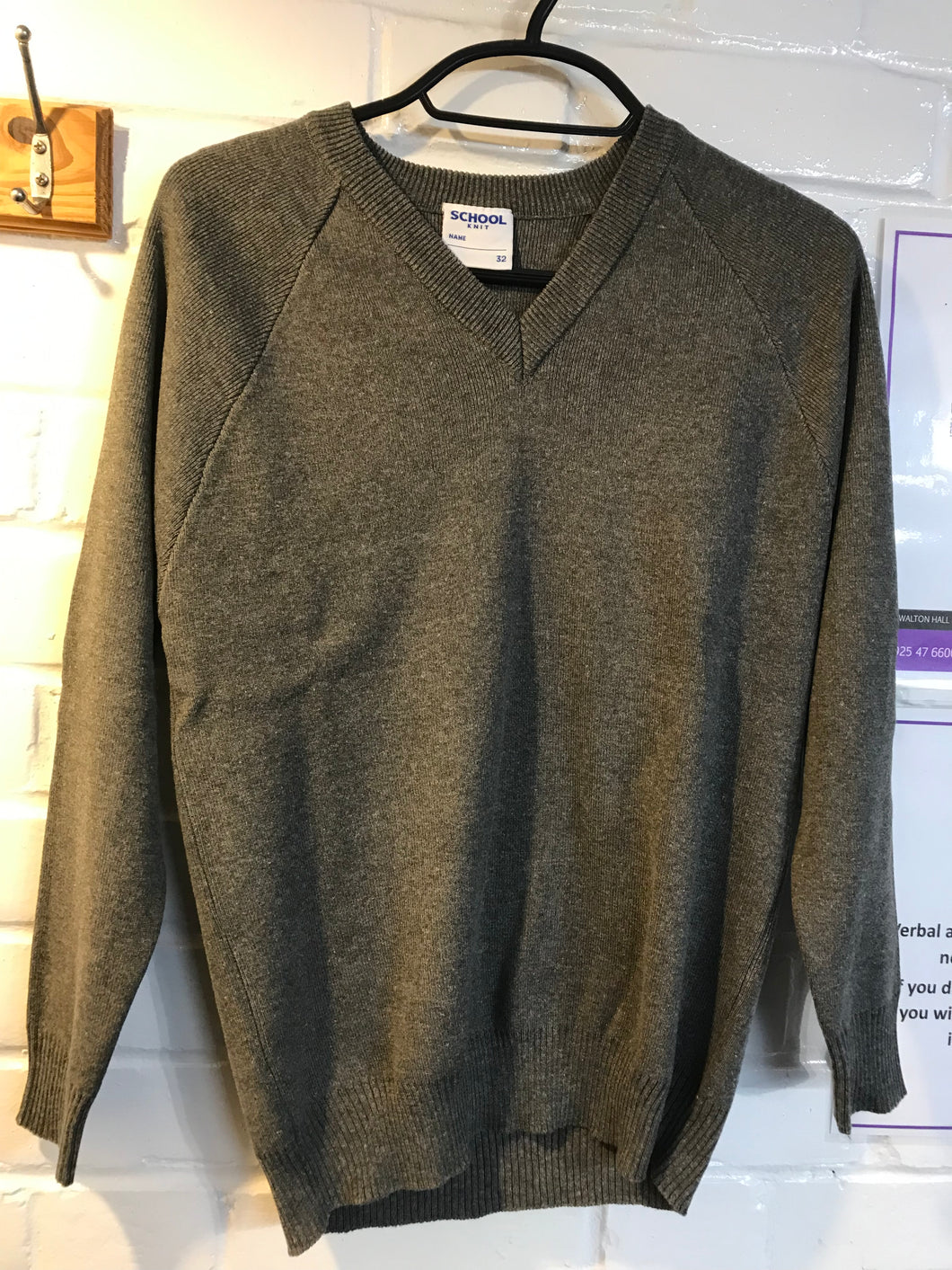 Pre-Loved Grey V neck Sweatshirt no logo